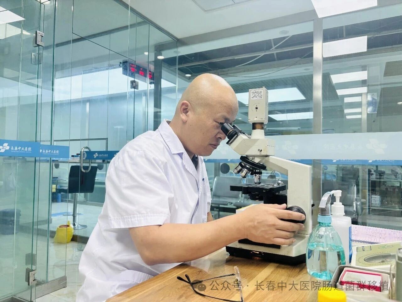 赣州市|高朋磊医师：左手男科临床，右手肠道菌群移植深入研究